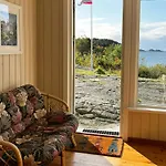 Summer With Sea View In Southern Norway Hébergement de vacances