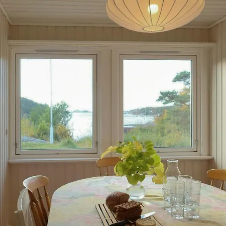 Summer With Sea View In Southern Norway 펜션 *