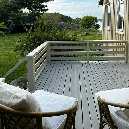 펜션 Summer With Sea View In Southern Norway *