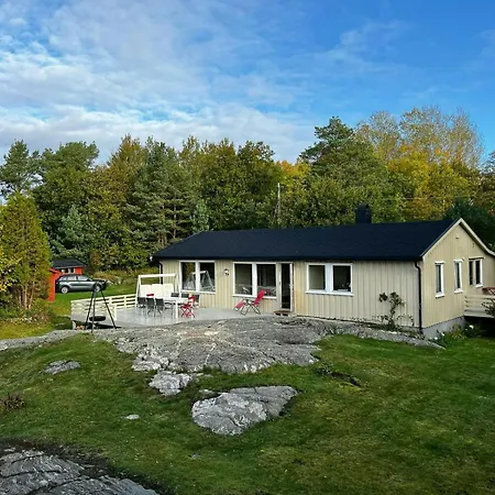 Summer With Sea View In Southern Norway Jordtveit
