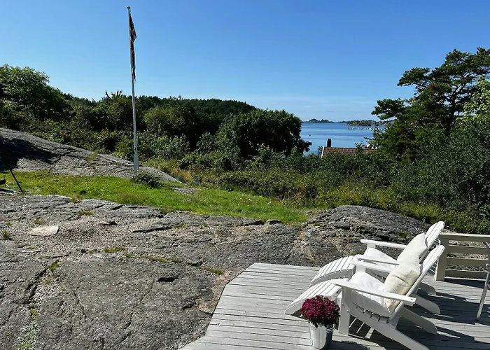 Summer With Sea View In Southern Norway *